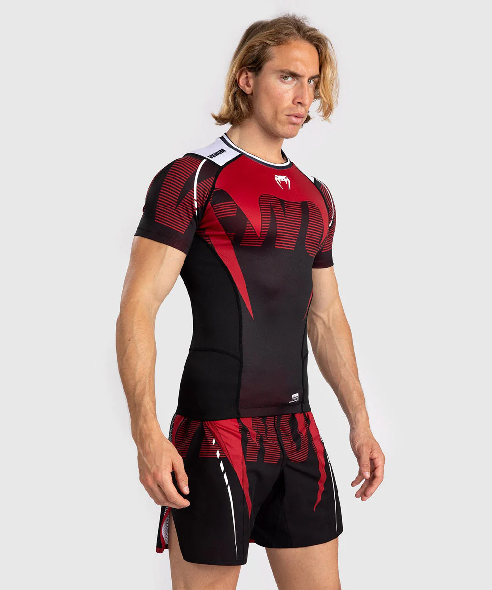 Rashguard Venum Adrenaline Red manches courtes – Image 2